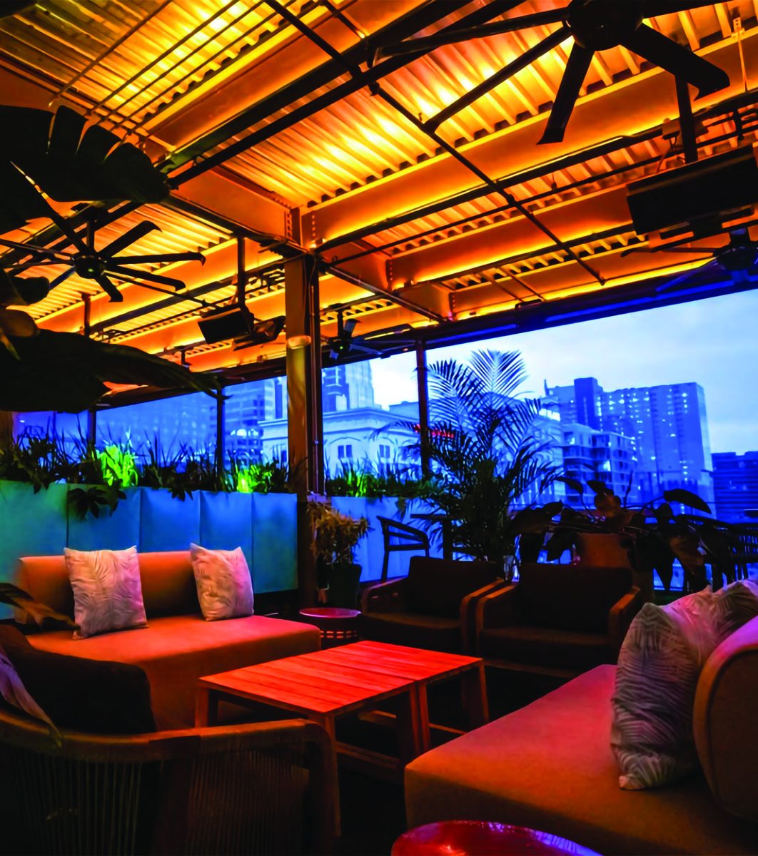 Zanzibar rooftop bar at the Austin Marriott Downtown at dusk
